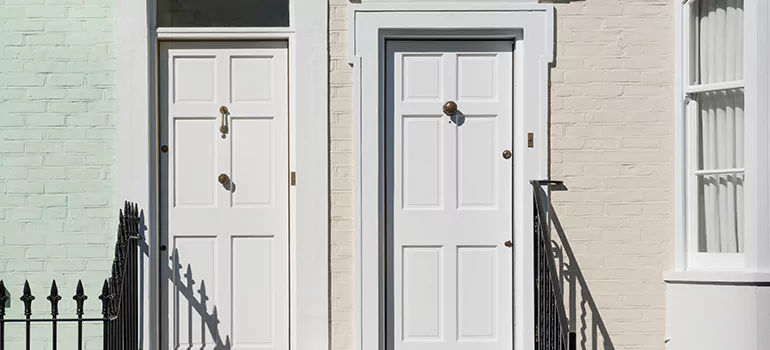 Mirror Closet Door Repair in Burnaby, British Columbia