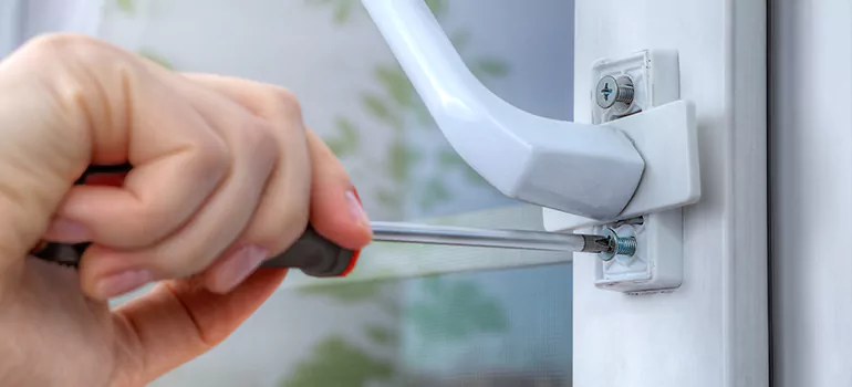 Window Crack Repair in Burnaby, BC