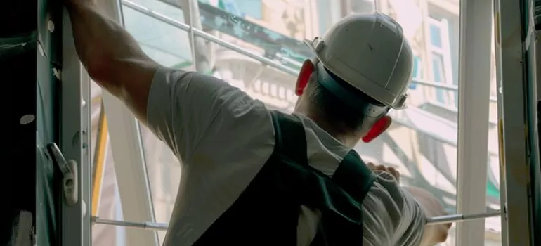 Install Exterior Storm Windows in Burnaby, BC