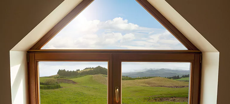 Trapezoid Window Maintenance in Burnaby, British Columbia